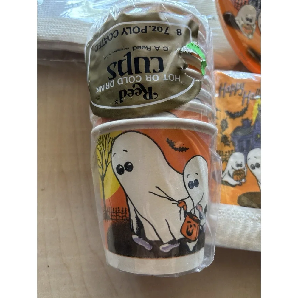 Vtg Halloween Party LOT of 5 CA Reed Haunted House Ghost Plates Tablecloth Cups